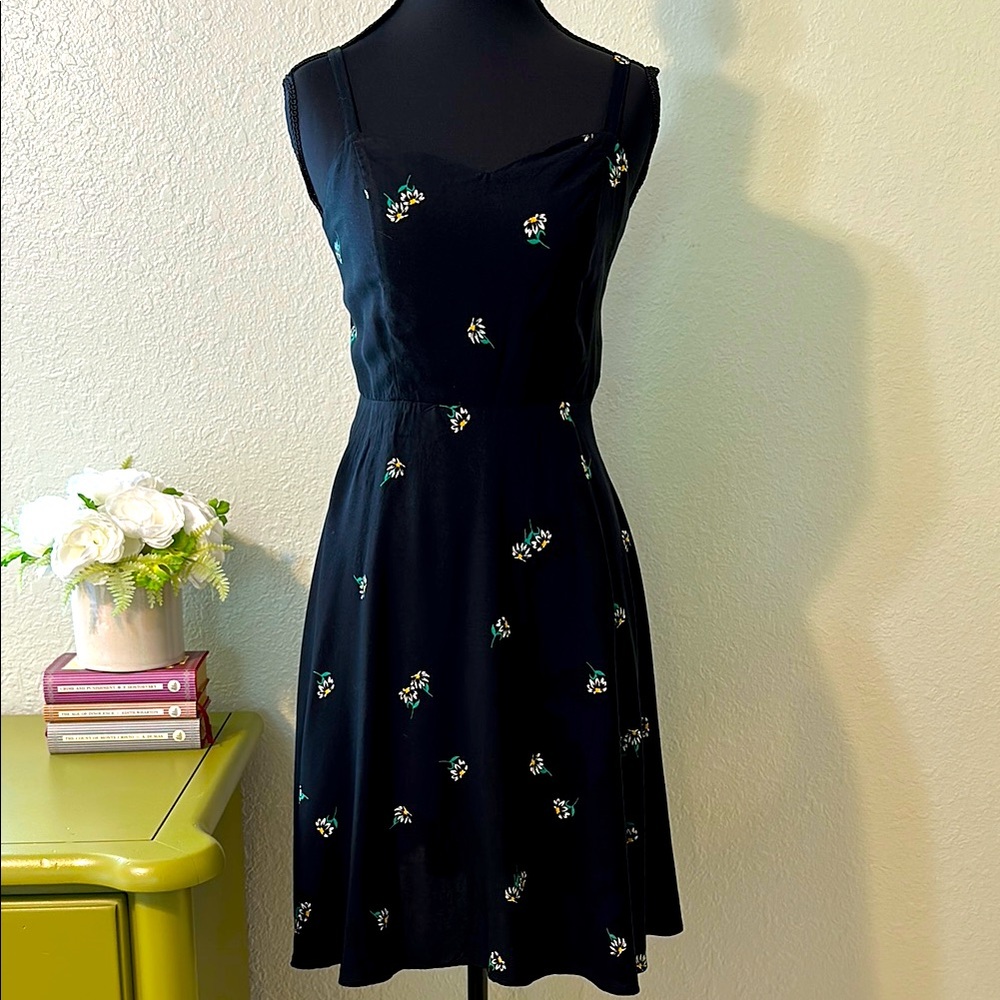 Old Navy Daisy Print Summer Dress